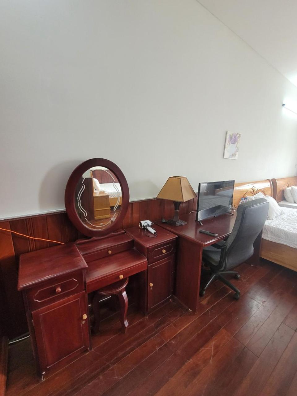 Hostel Ngoc Lien Туихоа Экстерьер фото